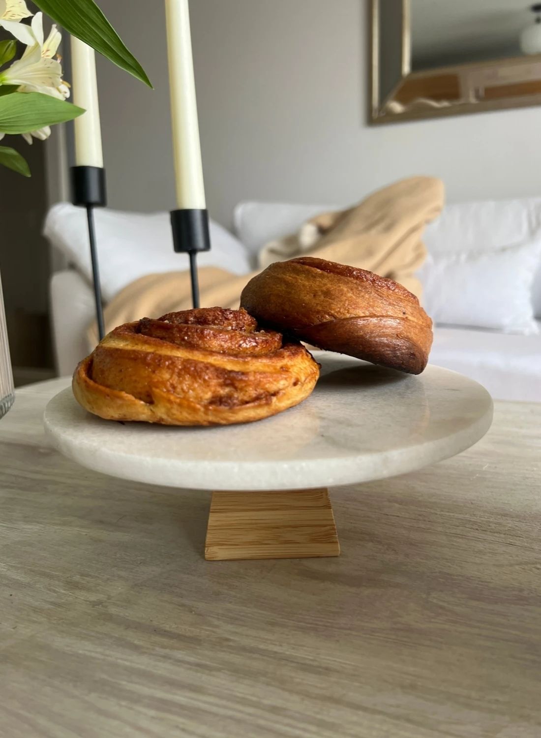 Pie con tapa de Mármol Giulia chico